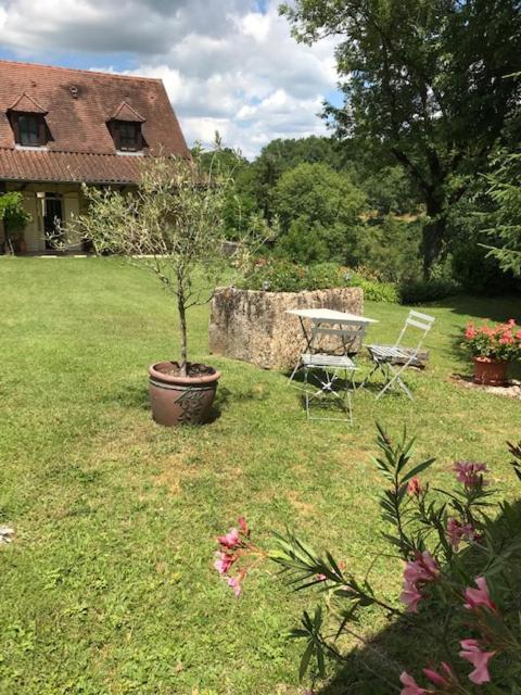Saint-Amand-de-Coly Chambre D'Hotes Lasserre מראה חיצוני תמונה
