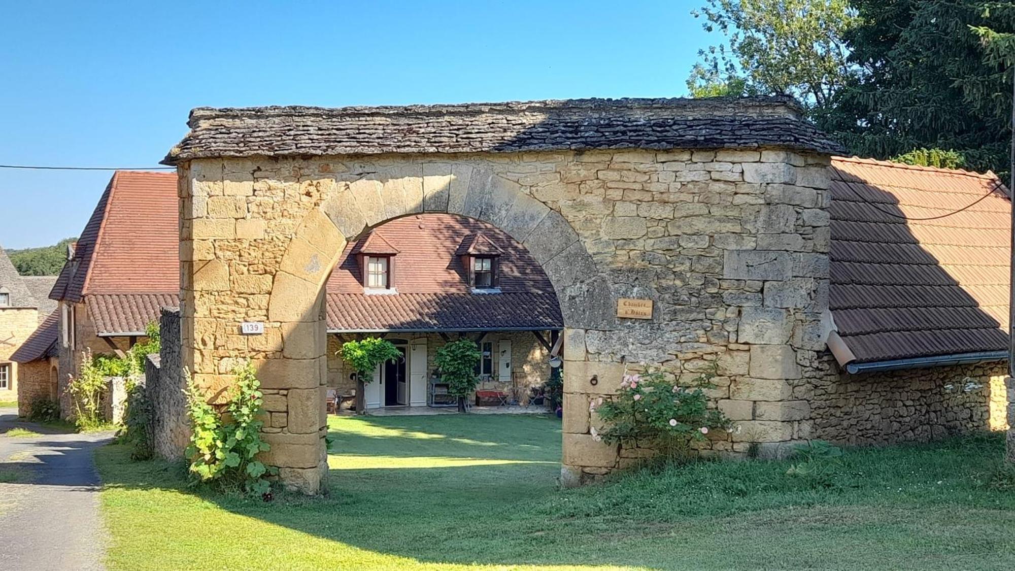 Saint-Amand-de-Coly Chambre D'Hotes Lasserre מראה חיצוני תמונה